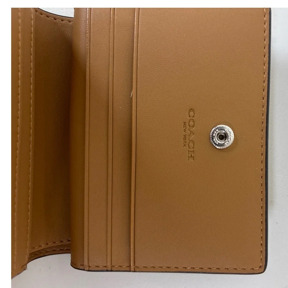 Coach Small Bifold Wallet Navy Blue Pebbled Leather Tan Interior Zip Coin Pocket